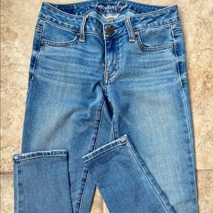 American Eagle Sz 2Short Jegging